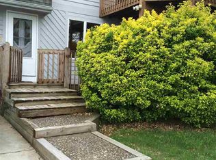 151 W Buttercup Rd, Wildwood Crest, NJ 08260