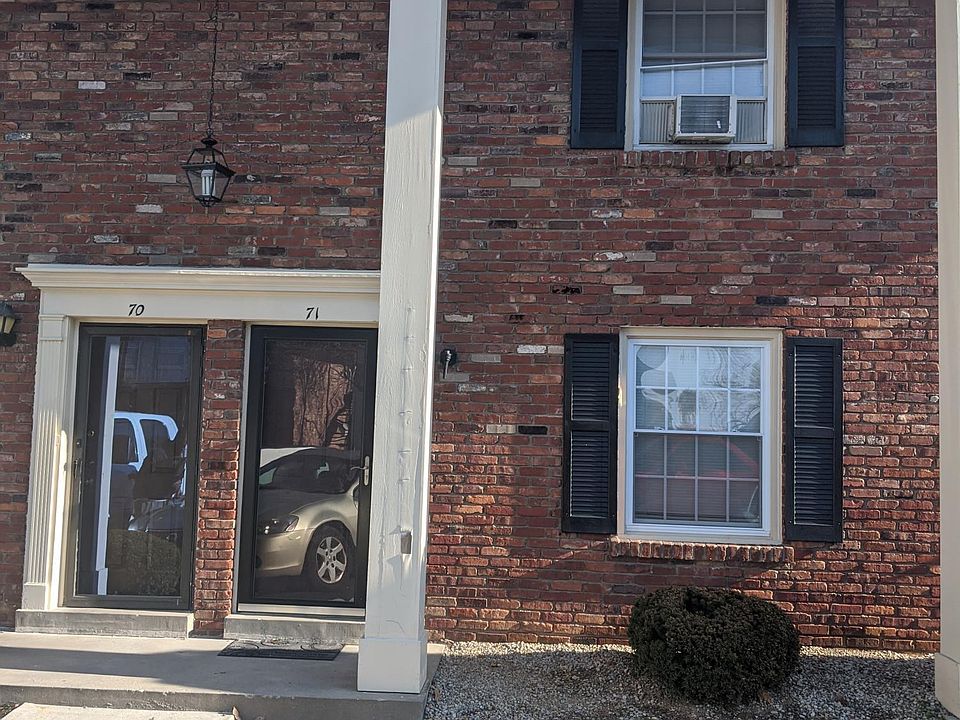 1st image of 1926 Goldsmith Ln Unit 71