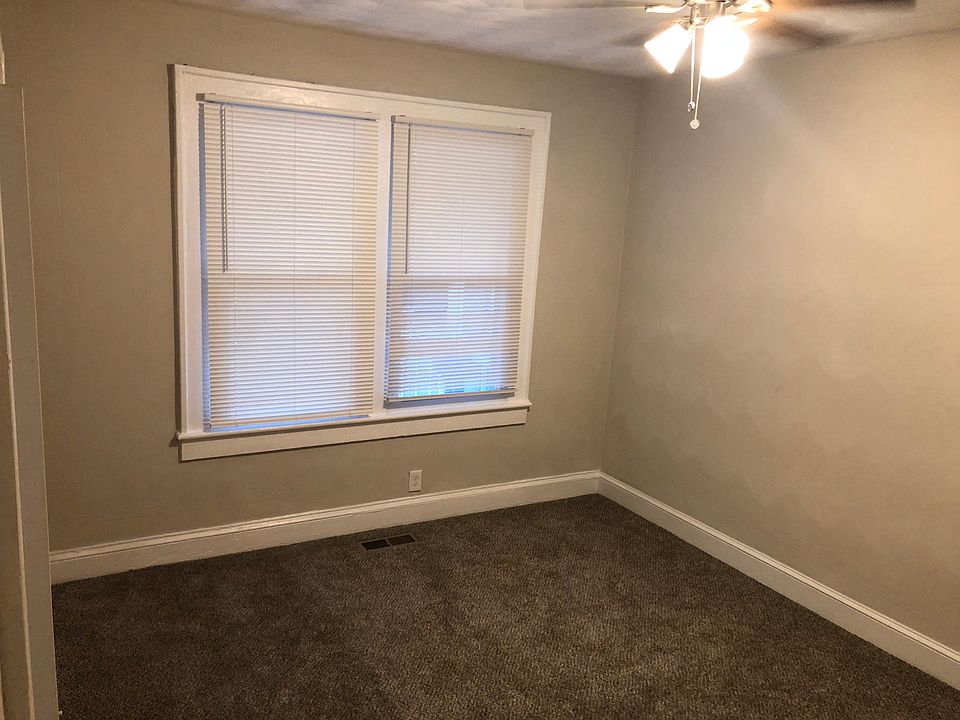 Unit 1 bedroom 2