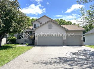 9912 Kiwi Ave N, Brooklyn Park, MN 55443