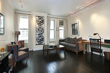 Rented by MEIER