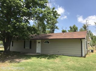 2708 N King St, Hutchinson, KS 67502