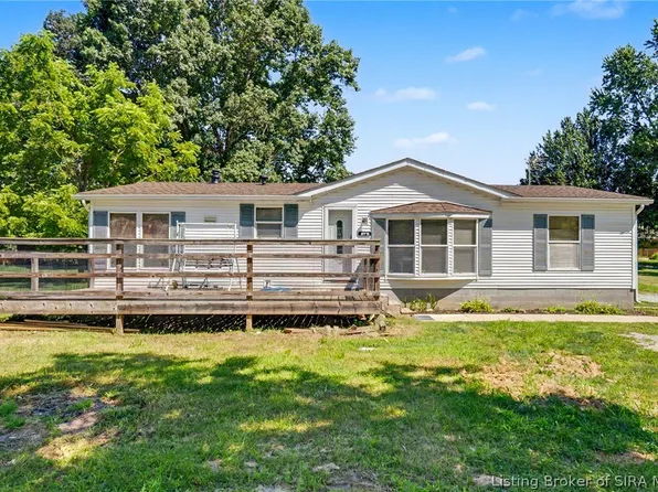 8390 Beech Street SE, Elizabeth, IN 47117