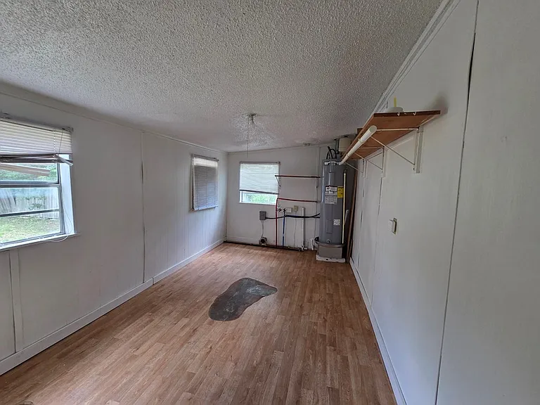 3414 Riverside Dr — Photo 4