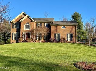 274 Samlola Rd, Blountville, TN 37617