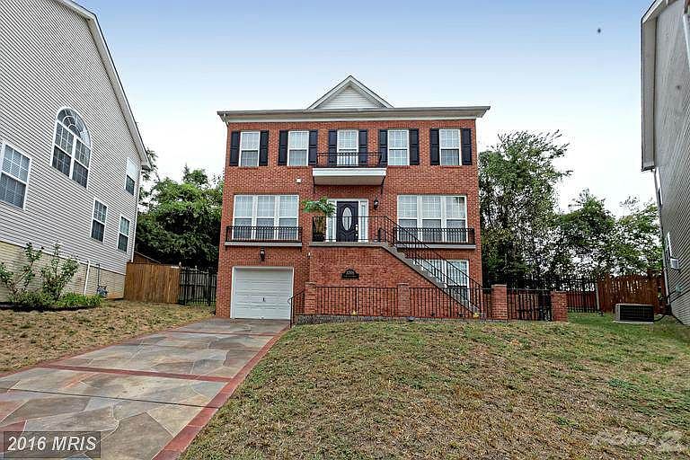 3306 Oxon Run Rd SE  Front