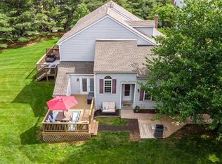 303 Stratford Ct, Lansdale, PA 19446