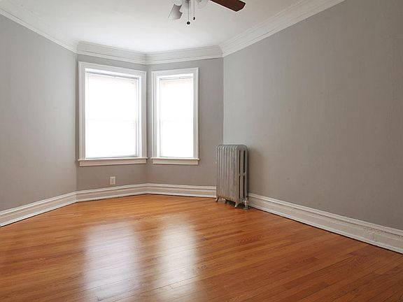 2nd image of 125 N Humphrey Ave APT 1S