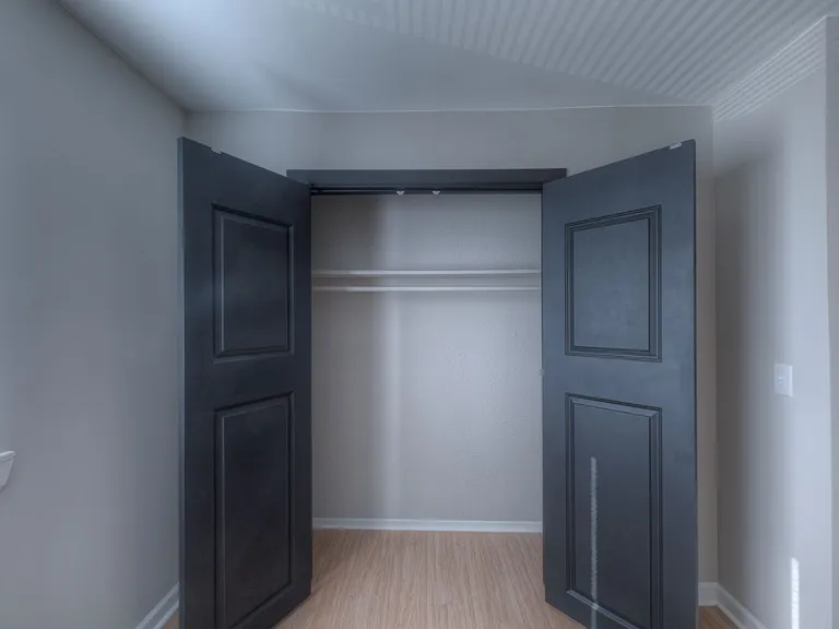 Windsor Village Townhomes — Photo 22