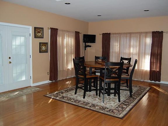 3rd image of 4847 Bald Eagle Ct