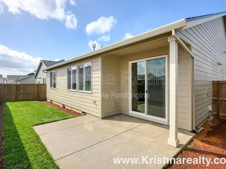 1004 S 31st Ave — Photo 22
