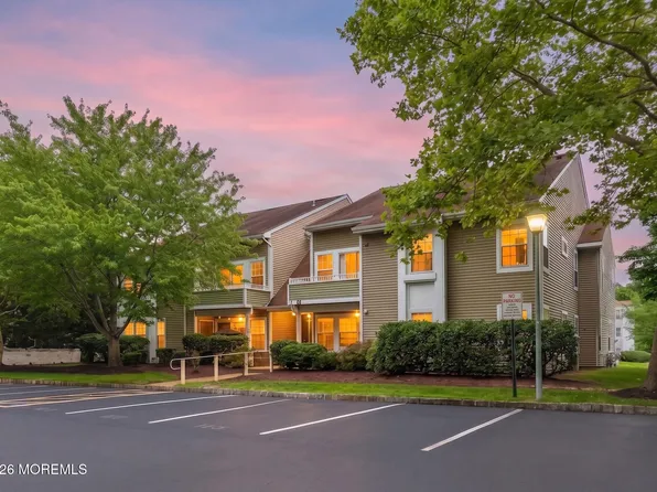 24 Crop Court, Tinton Falls, NJ 07753