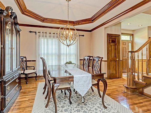 5th image of 6091 Baneberry Dr