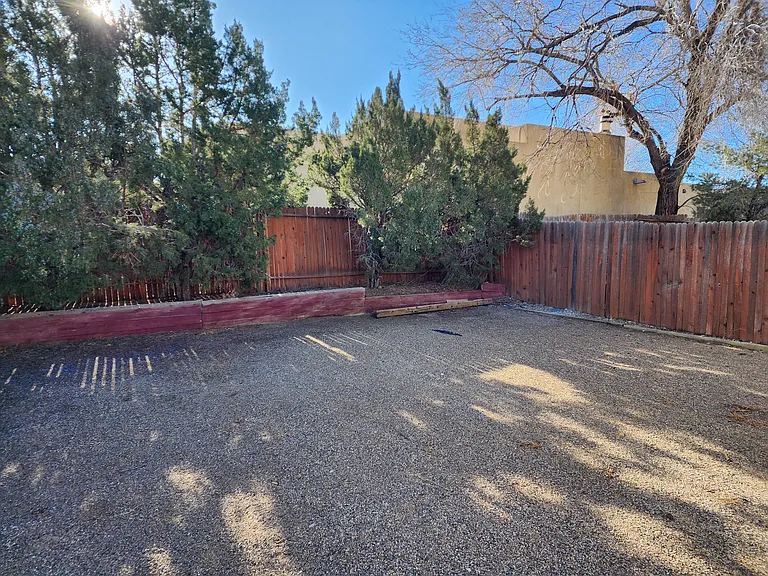112 Canyon View Ct NE — Photo 15