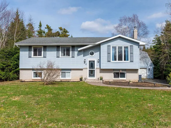 25 Lester Dr, Halifax, NS B2Z 1C9