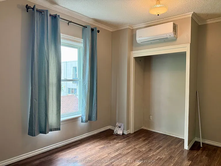12 Hemlock Ave — Photo 14