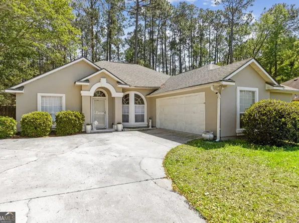 202 Flamingo Dr, Saint Marys, GA 31558