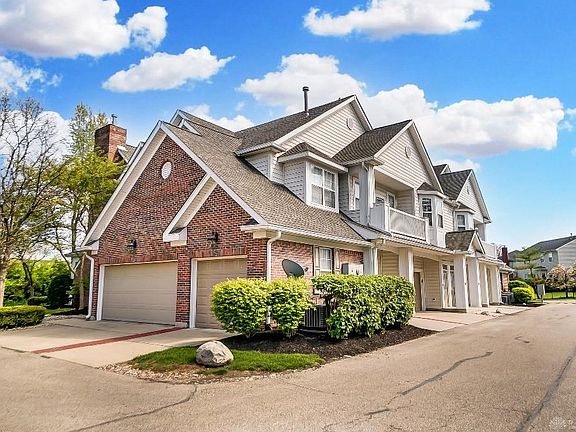 2nd image of 7521C Mansion Cir