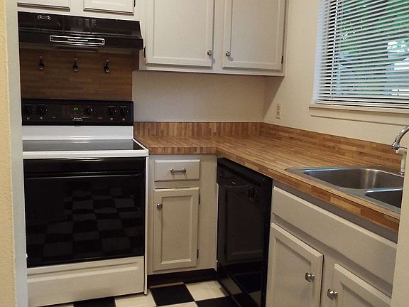 3rd image of 2116 Blue Lac Dr
