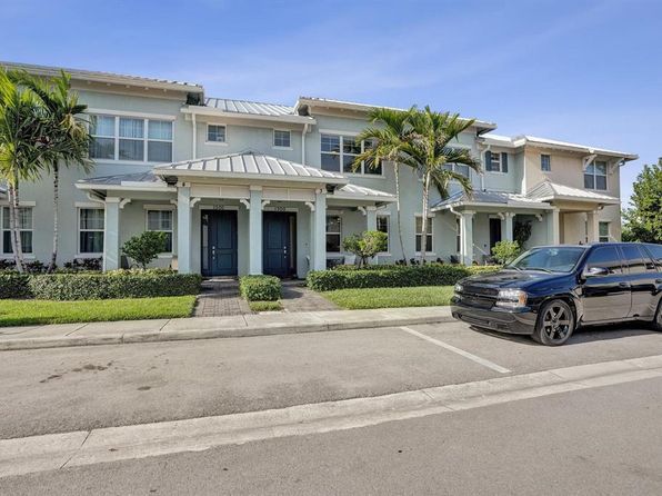 1300 Eucalyptus Dr Unit 3