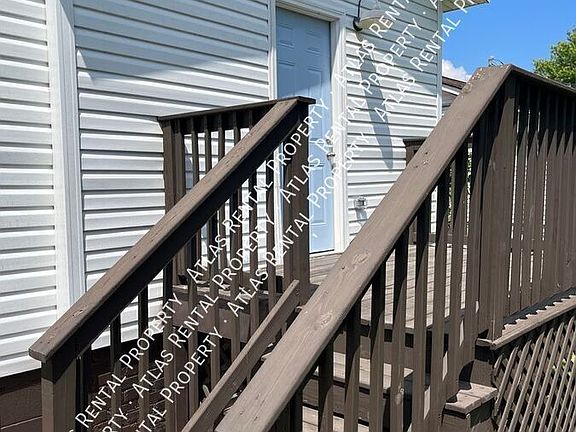 2nd image of 404 Chestnut St