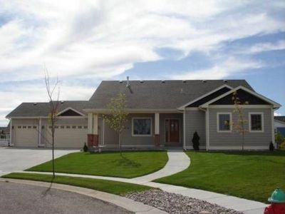 900 Teresa Cres, Cheyenne, WY, 82009