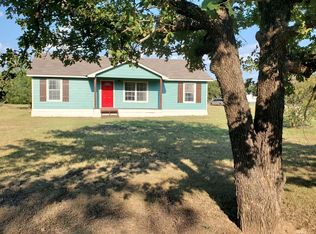 5288 Fort Graham Rd, West, TX 76691