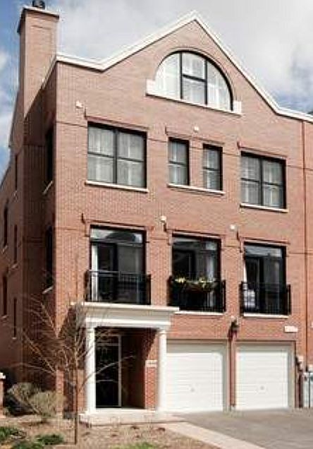 1st image of 1886 Admiral Ct