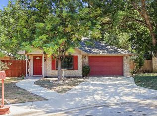 15 SHADOW CIR, New Braunfels, TX 78130