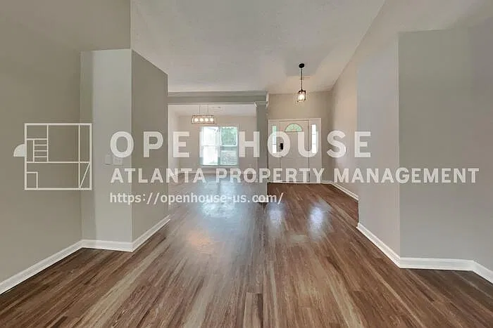 3 bed, 2.0 bath, 1722 sqft, $1,875 — Photo 3
