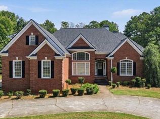 140 Lake Lucinda Dr, Covington, GA 30016