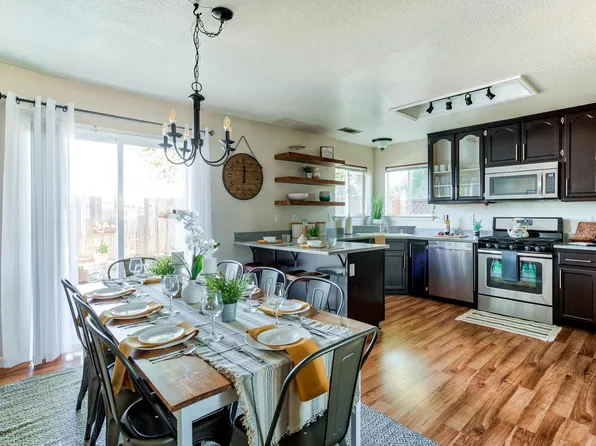430 Viewpoint Dr, Redding, CA 96003