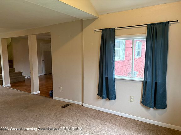 5th image of 8078 N Hartel Rd