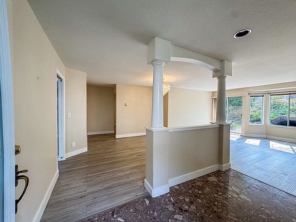 5th image of 20391 96th Ave #170