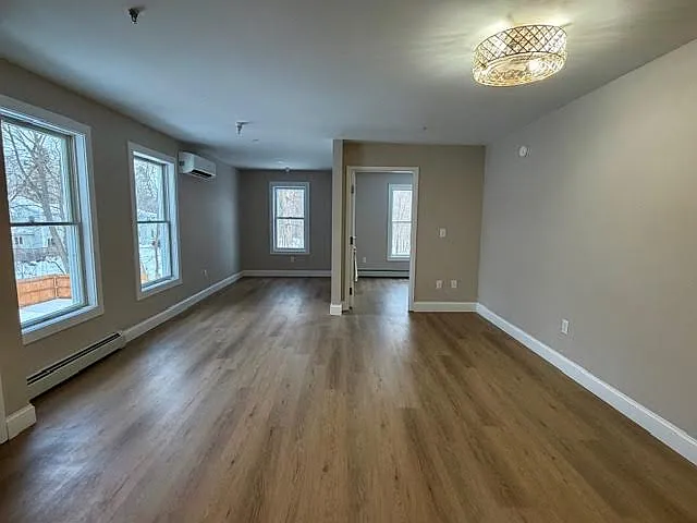 Capital City Heights Apartments — Photo 21