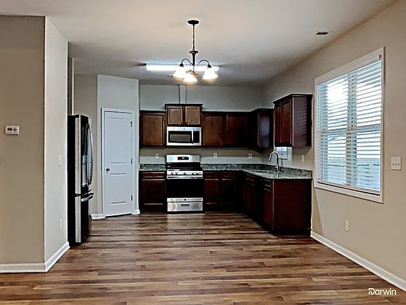 5th image of 4339 Pearhaven Ln SW