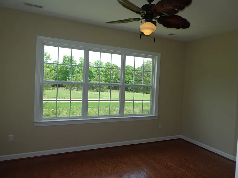 802 Braemar Crk — Photo 7