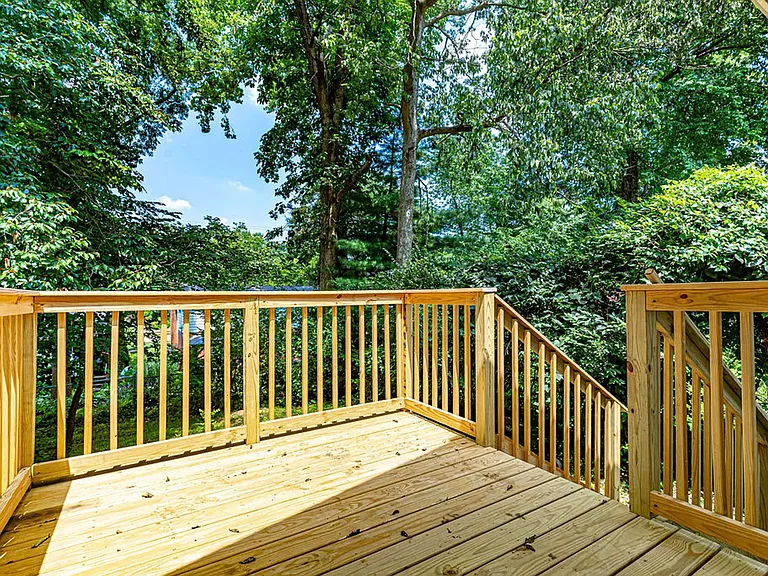 6312 Bedford St — Photo 17