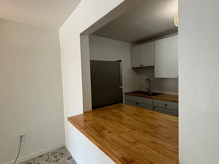 677 SW 9th Ave #105 — Photo 10