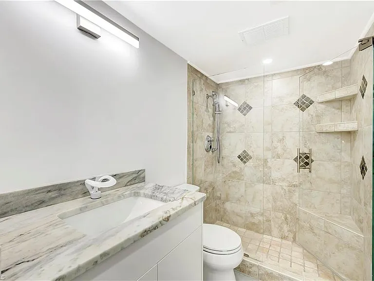 25850 Hickory Blvd #109 — Photo 13