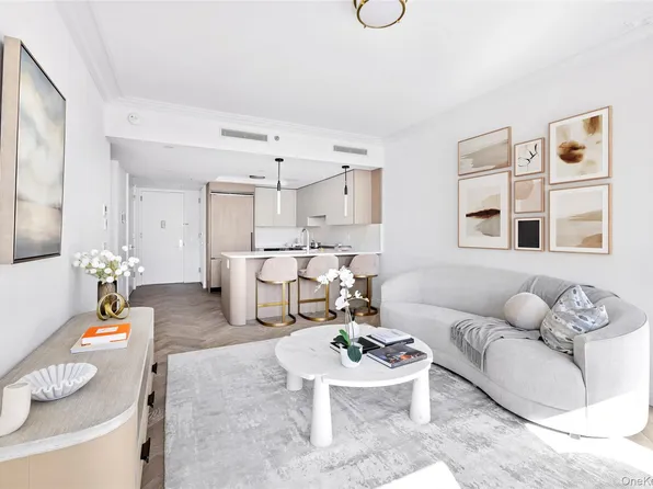 78-29 Austin Street #PH2C, Forest Hills, NY 11375