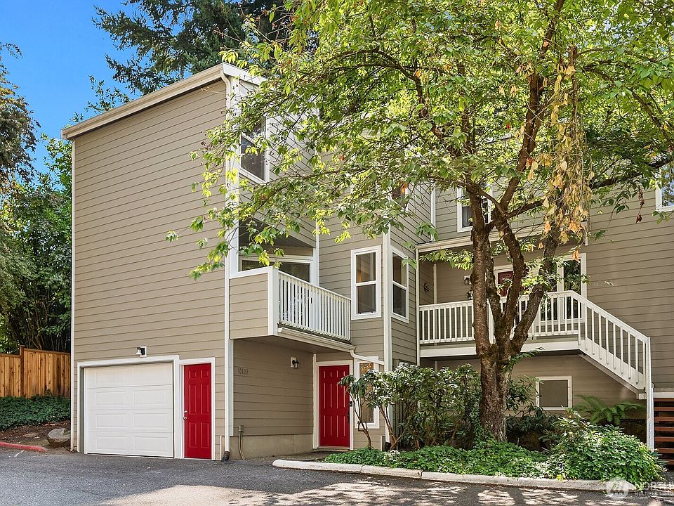 1st image of 10129 NE 124th Place