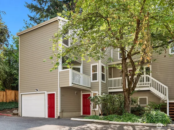 10129 NE 124th Place, Kirkland, WA 98034