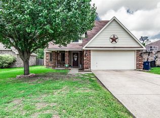495 Sunrise Cir, Seagoville, TX 75159