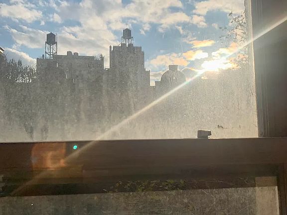3rd image of 107 W 88th St #3