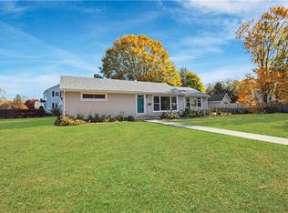 2 Rhody Dr, Westerly, RI 02891