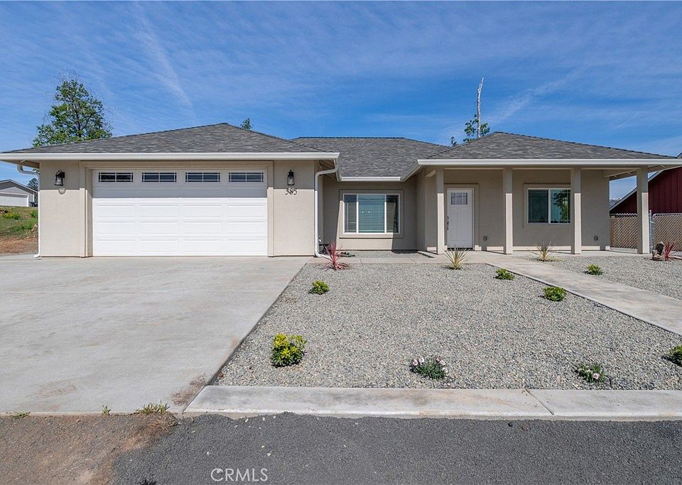 1st image of 585 Valley View Dr