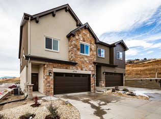 5762 Villa Lorenzo Dr, Colorado Springs, CO 80919