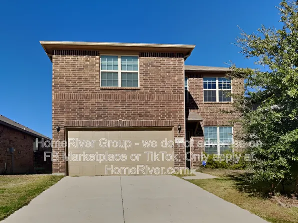 6256 Topsail Dr, Fort Worth, TX 76179