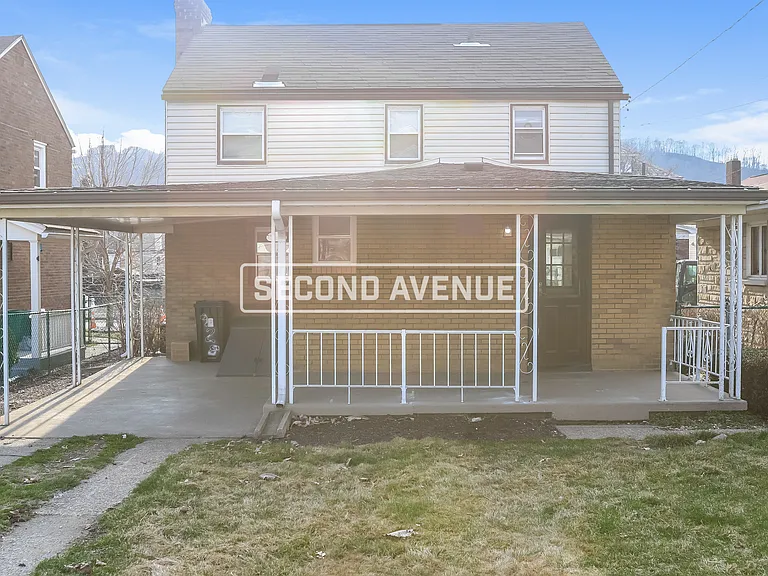 928 Kennedy Dr — Photo 9